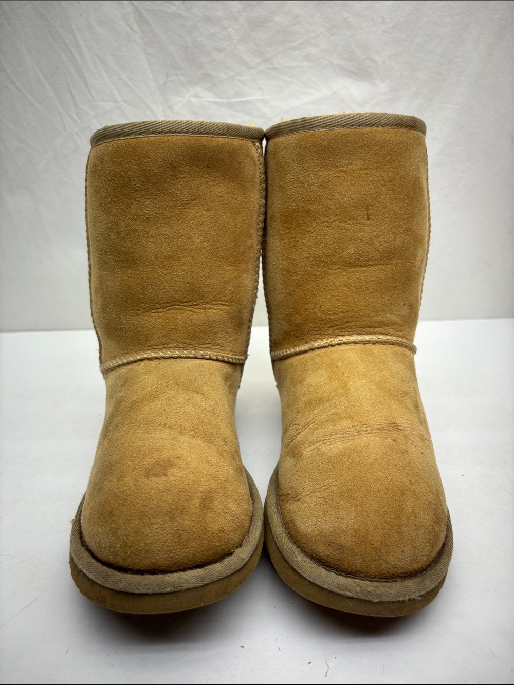 UGG Classic Short boots, SZ 6